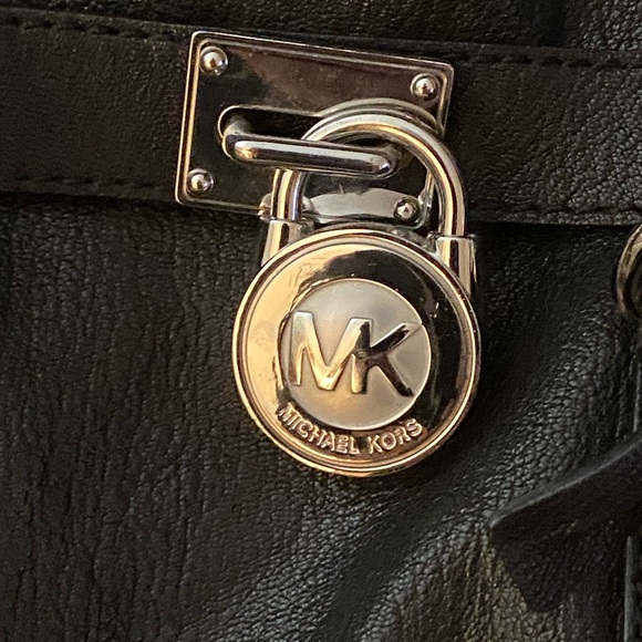 Michael Kors Black tote with Silver Hardware. - Picture 10 of 16